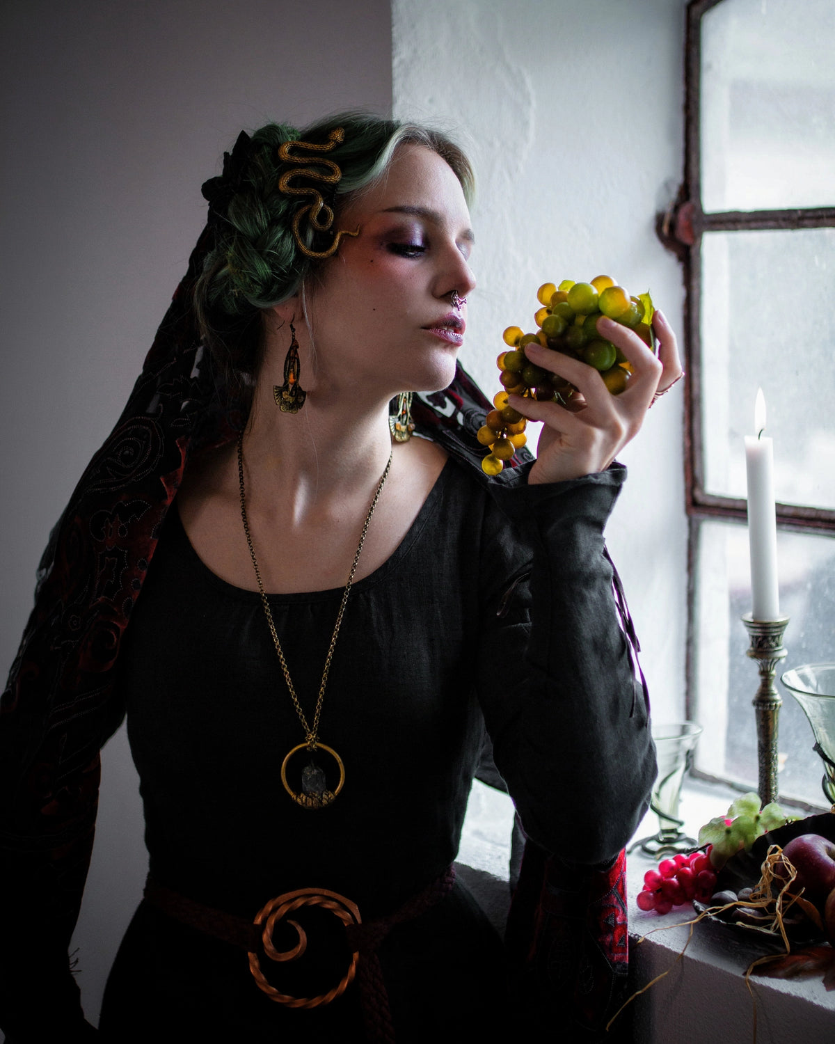 Golden Circlet Necklace