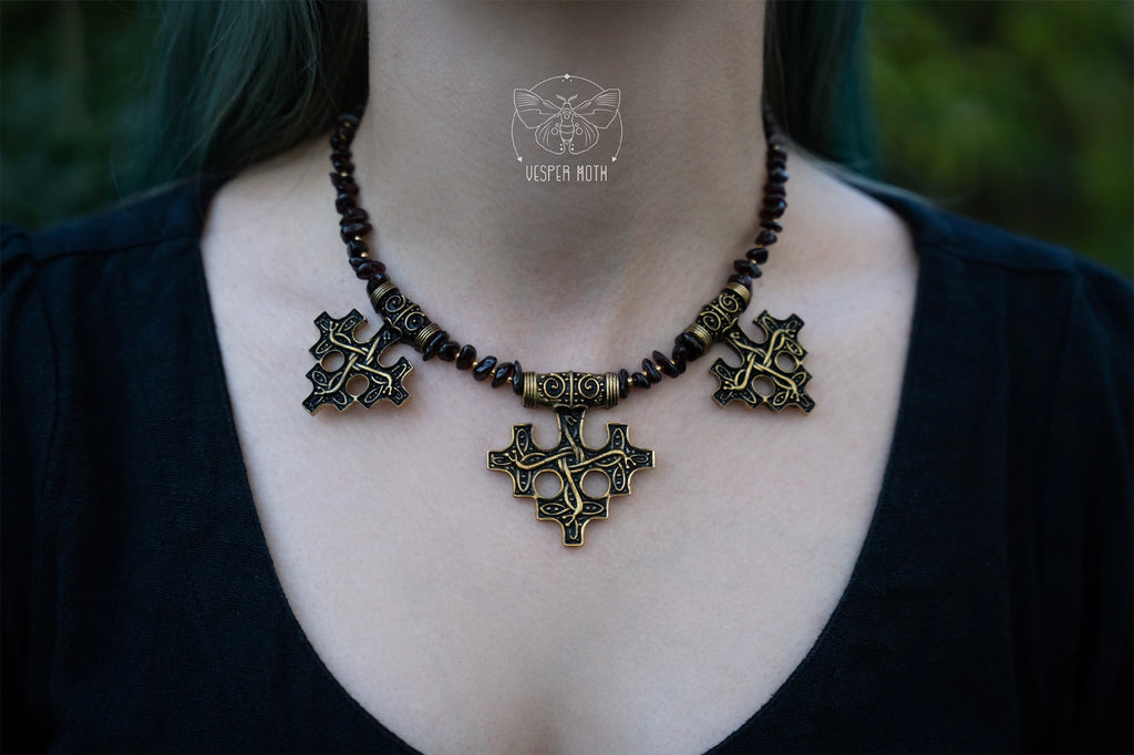 Hiddensee Collier (Garnet)