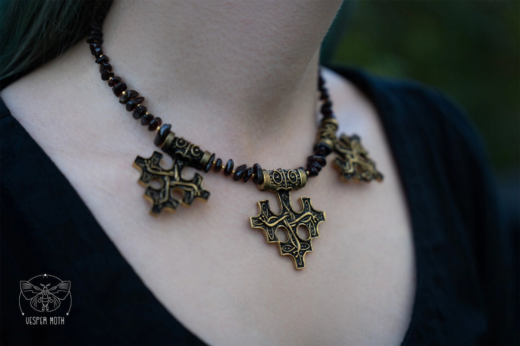 Hiddensee Collier (Garnet)