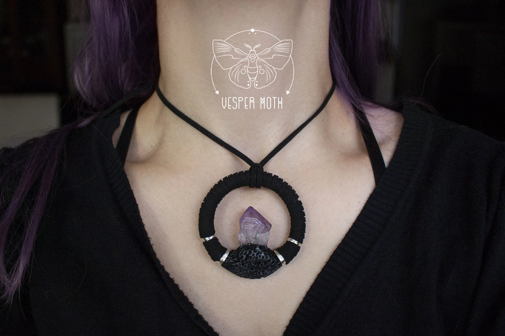 Völva Necklace
