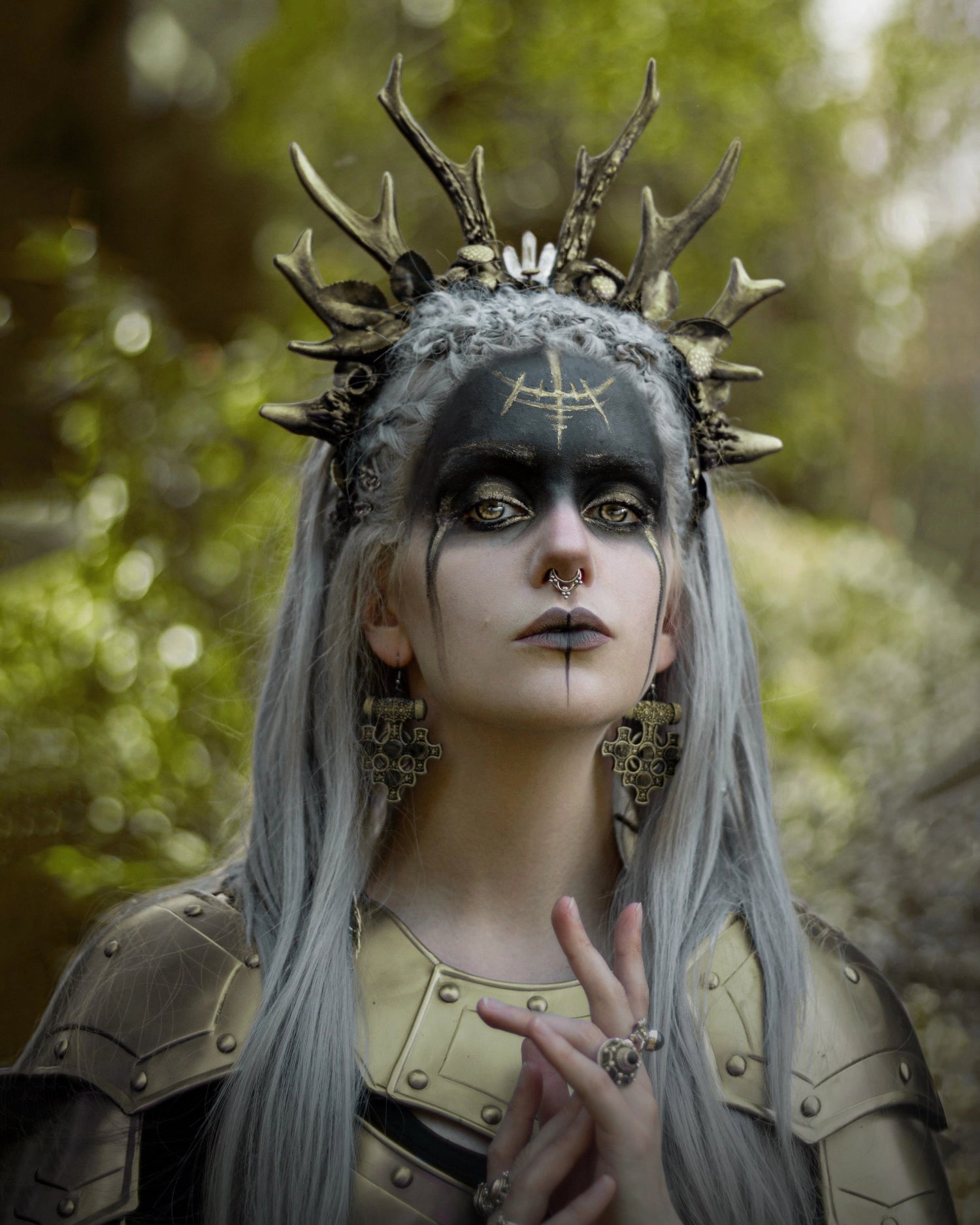 Eikthyrnir Antler Crown