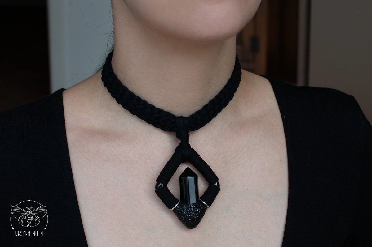 Fágamen Necklace