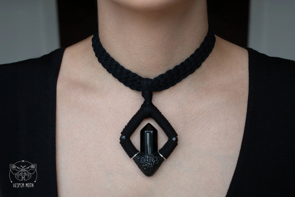 Fágamen Necklace