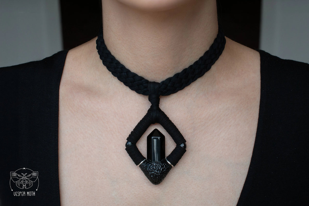 Fágamen Necklace