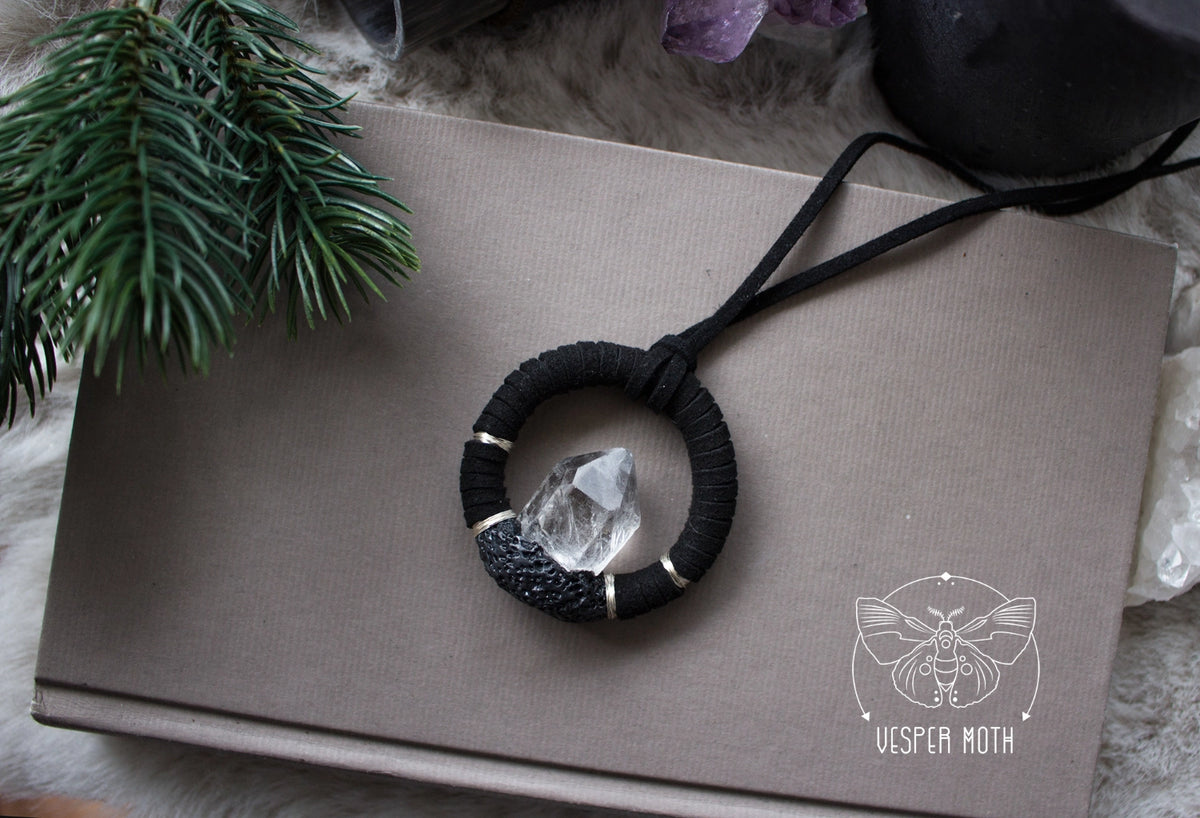 Völva Necklace