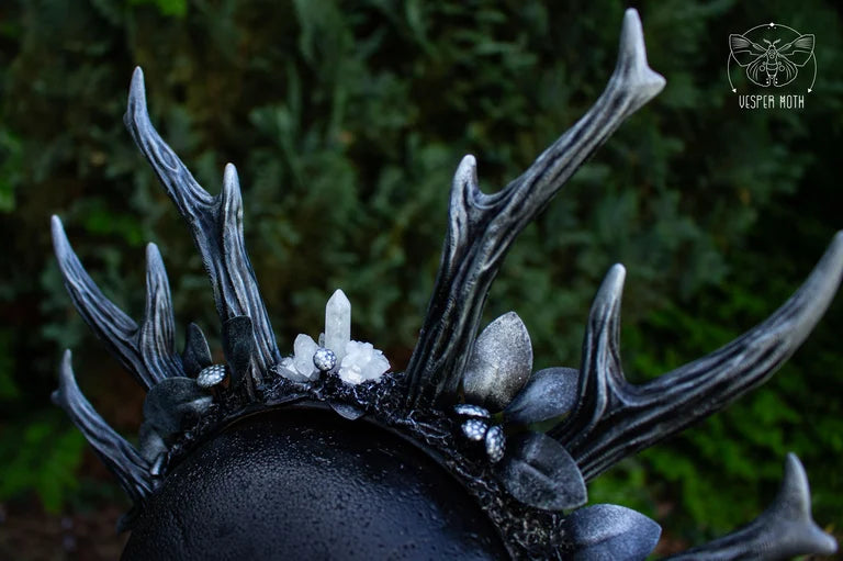 Eikthyrnir Antler Crown